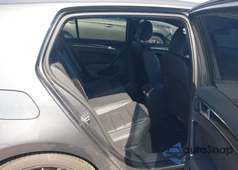 2019 Volkswagen Golf R 2.0T W/Dcc Navigation z USA, uszkodzony, nr VIN WVWVA7AU9KW228141